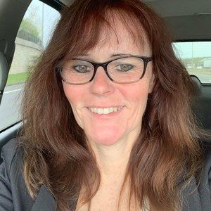 Meet your Posher, Eileen